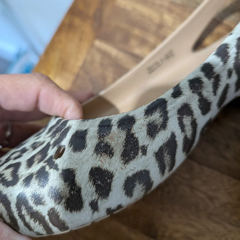 Crocs Kadee Leopard‎ Print Slingback Ballet Flats Size7